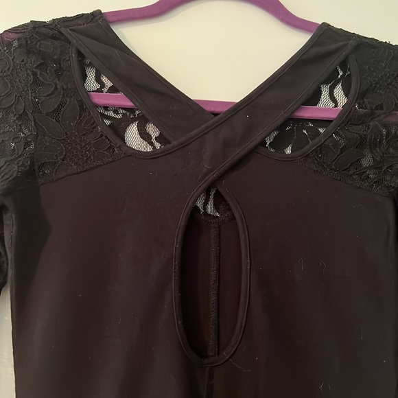 Free People Lace Cross-Back Top - Picture 4 of 10